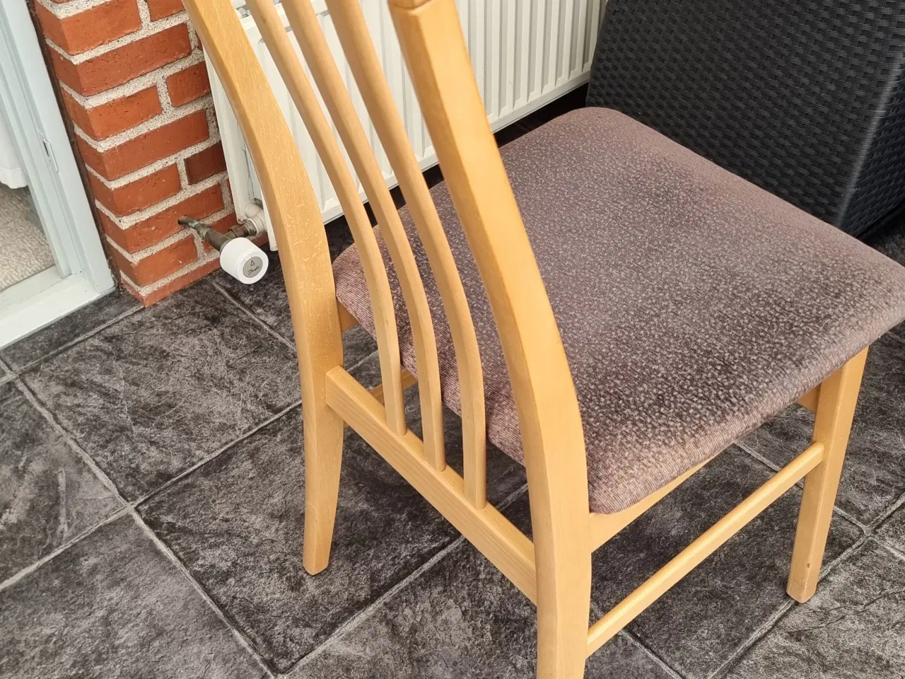 Billede 2 - Gratis Spisebordsstole 6 stk.