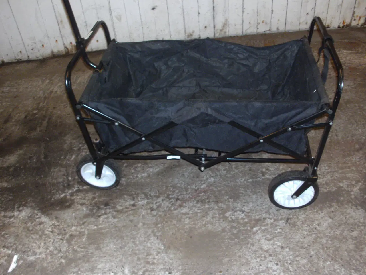 Billede 1 -  trækvogn til børn 