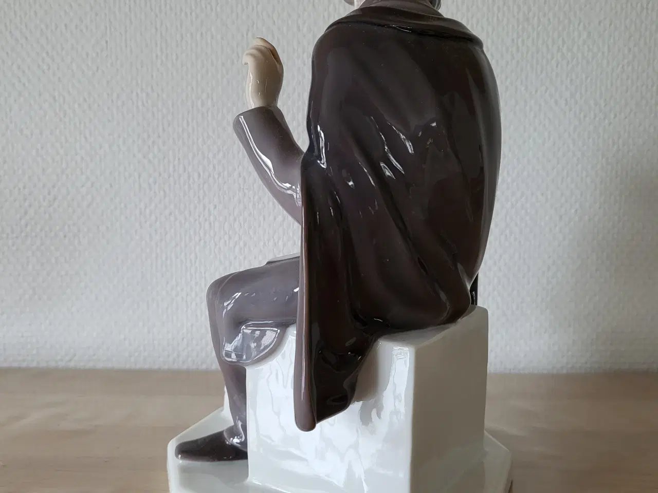 Billede 4 - H.C. Andersen, Bing og Grøndal figur nr. 2037