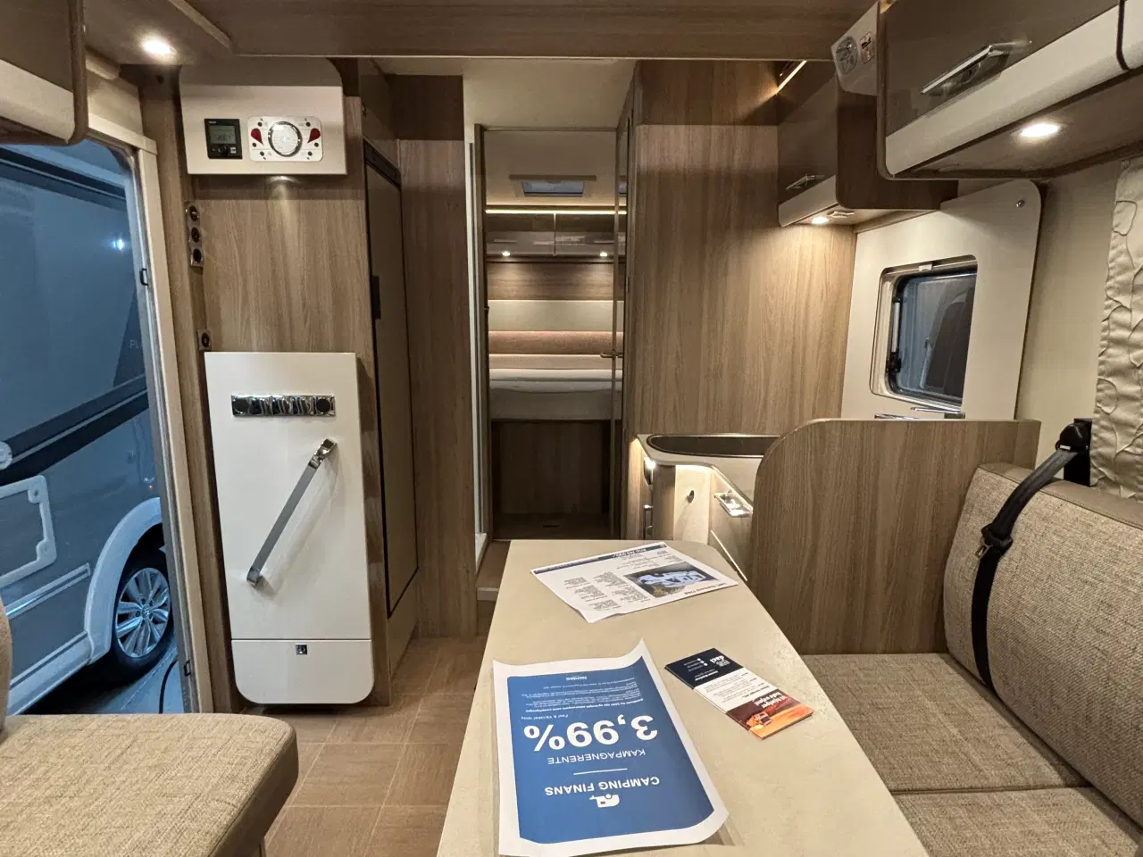 Billede 19 - Autocamper til salg - LMC Element T748