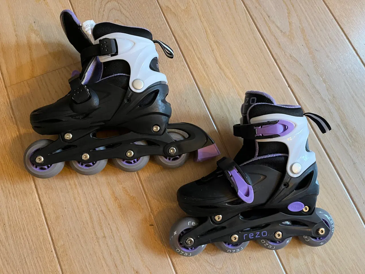 Billede 2 - Rezo rulleskøjter str 30-33