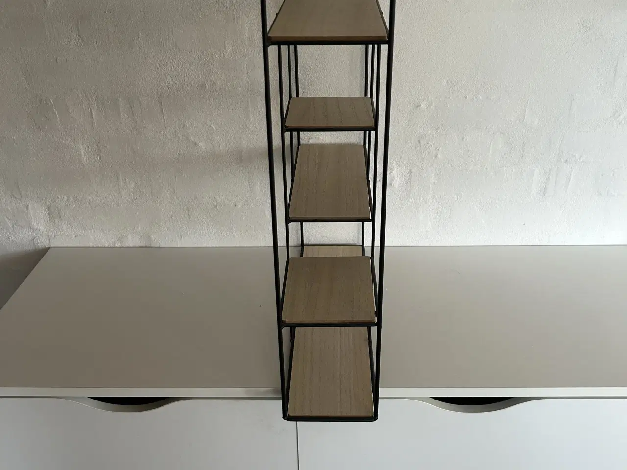 Billede 3 - JYSK vægreol