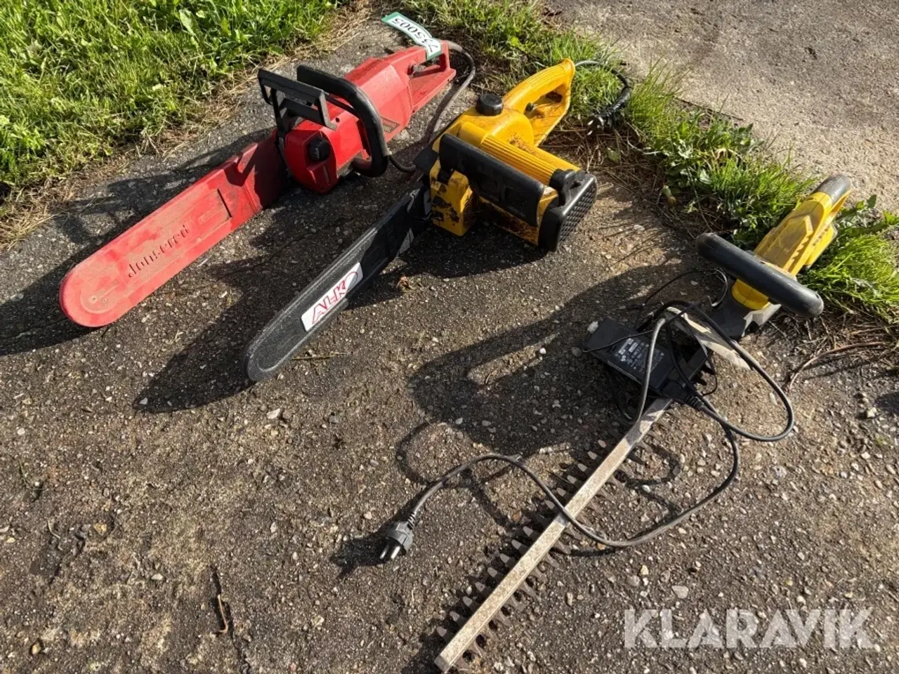 Billede 2 - Motorsave og hækkeklipper