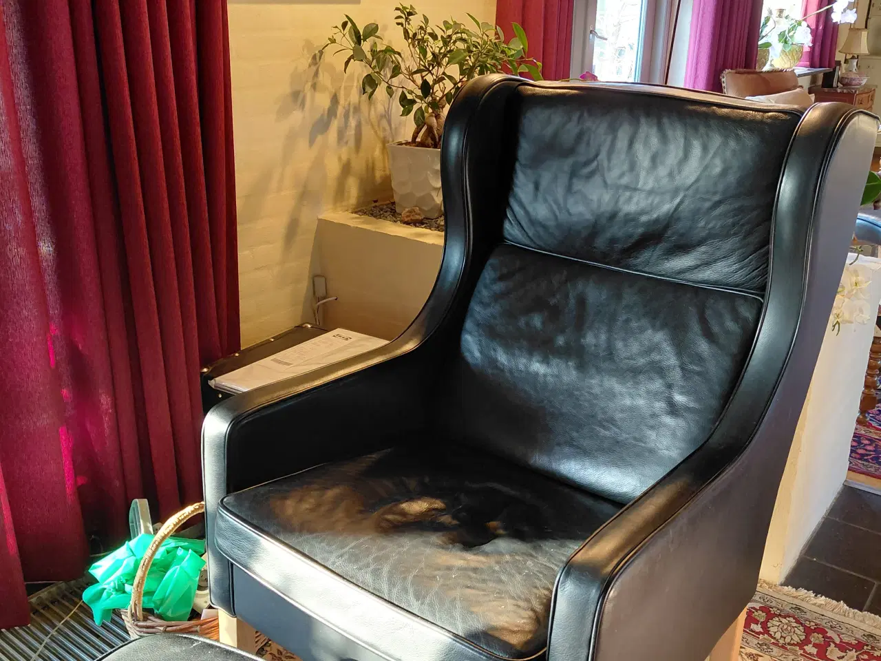 Billede 3 - ÆGTE MOGENS HANSEN ØREKLAPSTOL MED SKAMMEL