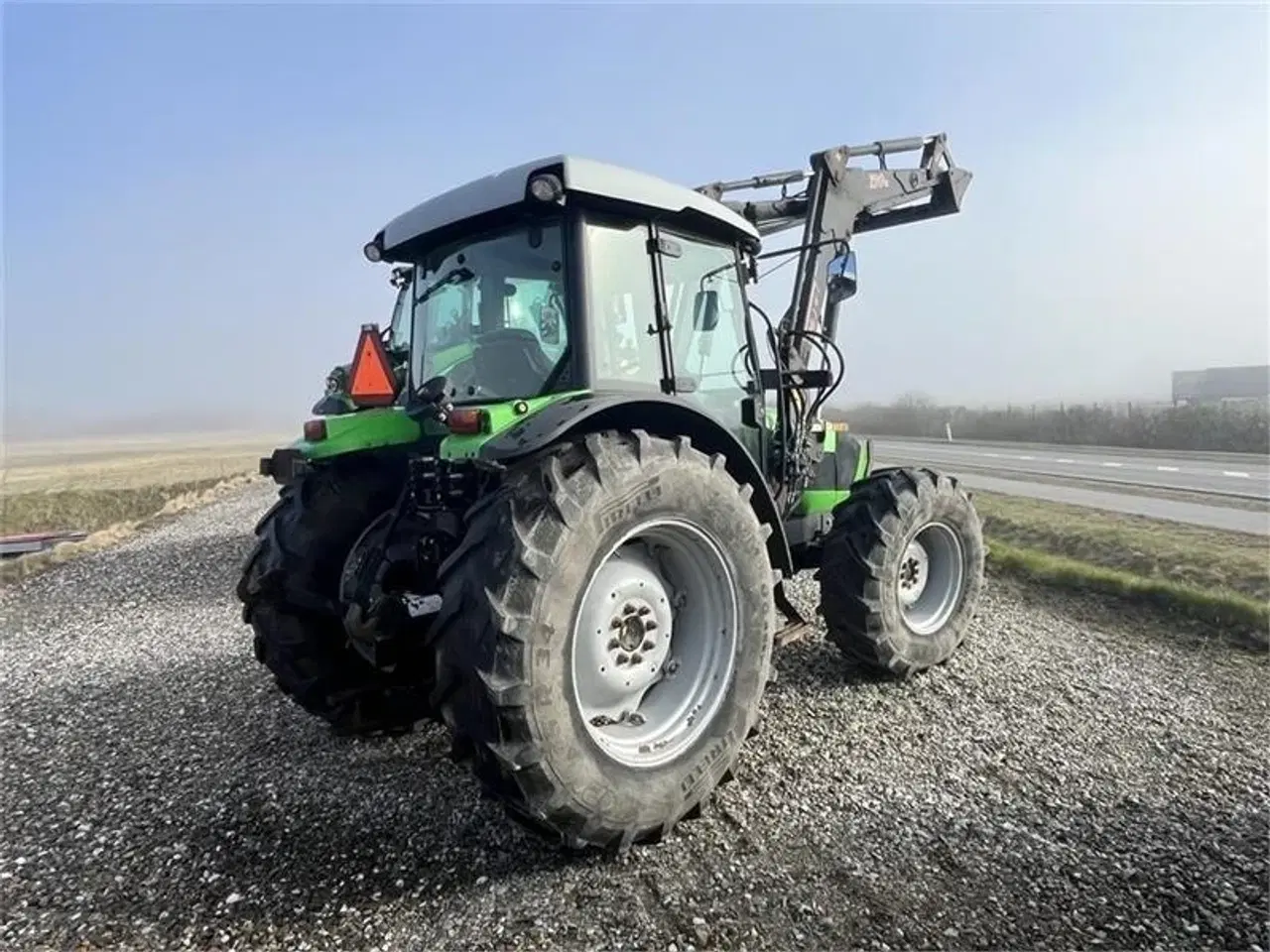 Billede 3 - Deutz-Fahr Agrofarm 100 Med læsser - 3000 timer