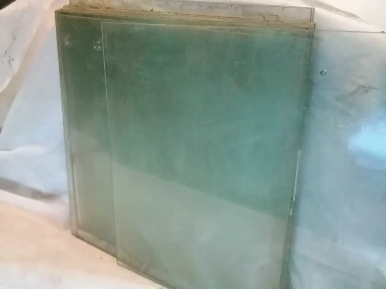 Billede 5 - Glashylder med afrundede kanter 