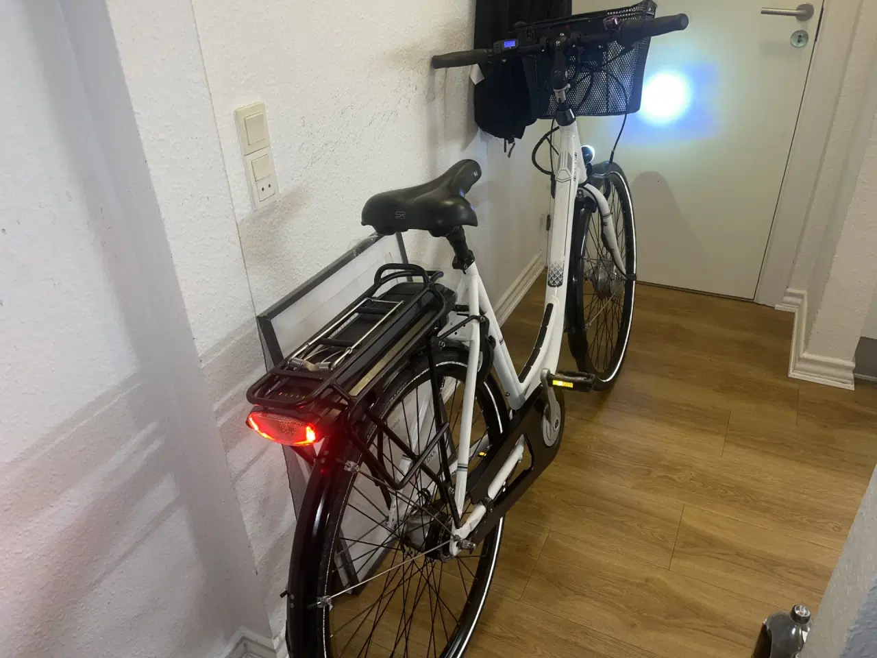 Billede 7 - flot sco dame elcykel 28"  7 gear.