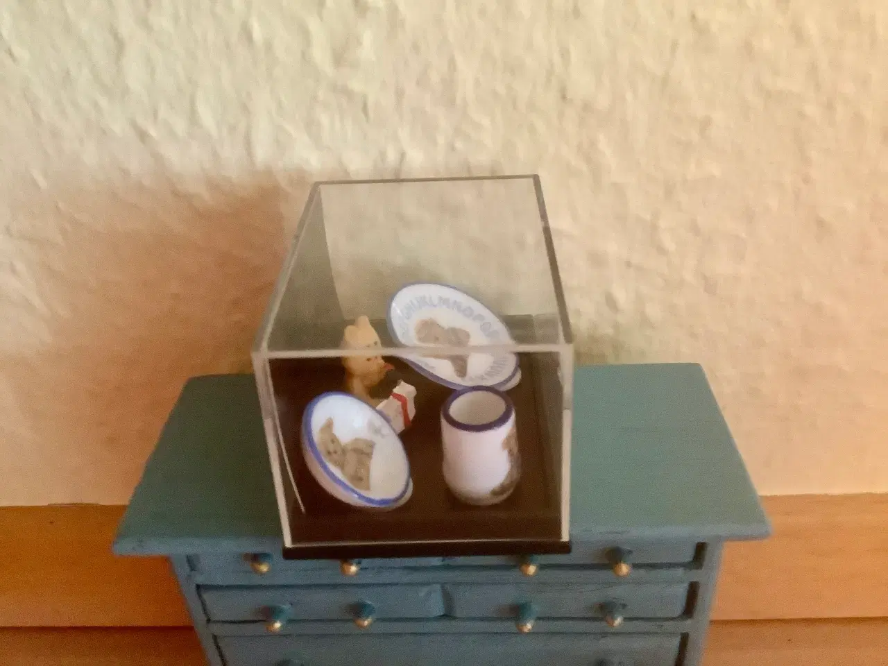 Billede 6 - Dukkehus porcelæn børneservice.