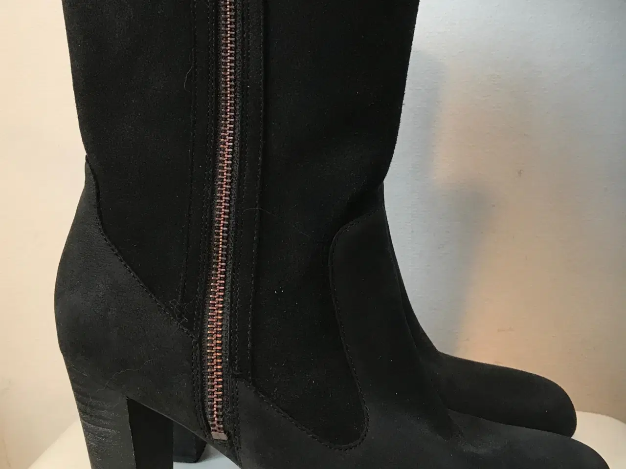 Billede 4 - Ugg, støvler, str 39