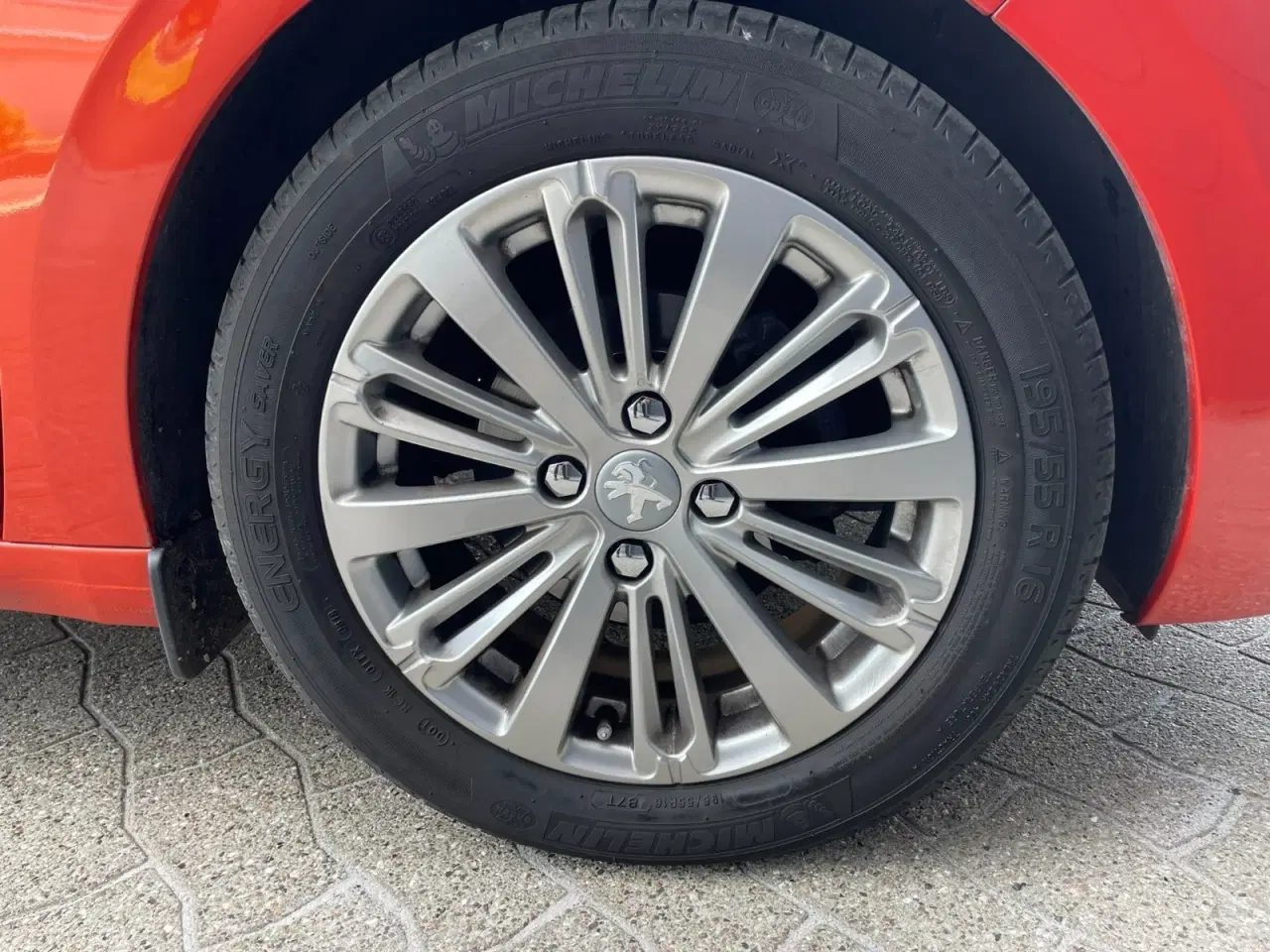 Billede 15 - Peugeot 208 1,6 BlueHDi 100 Edition+