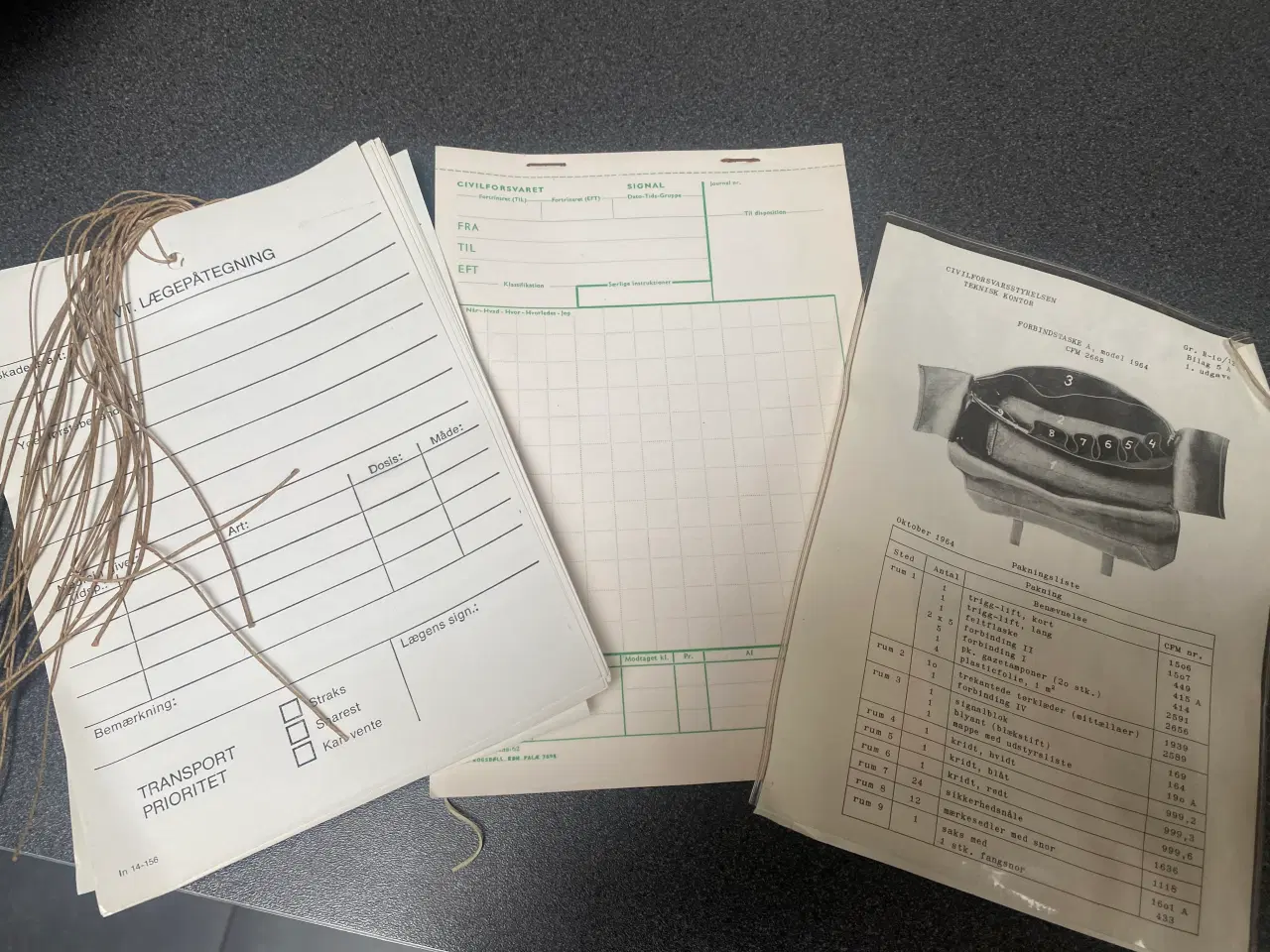 Billede 3 - Civilforsvarsstyrelsen Forbindingsæske A Model 196