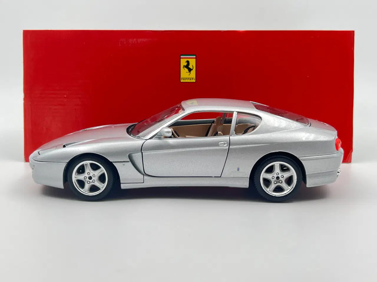 Billede 2 - 1992 Ferrari 456 GT V12 Pininfarina - 1:18 