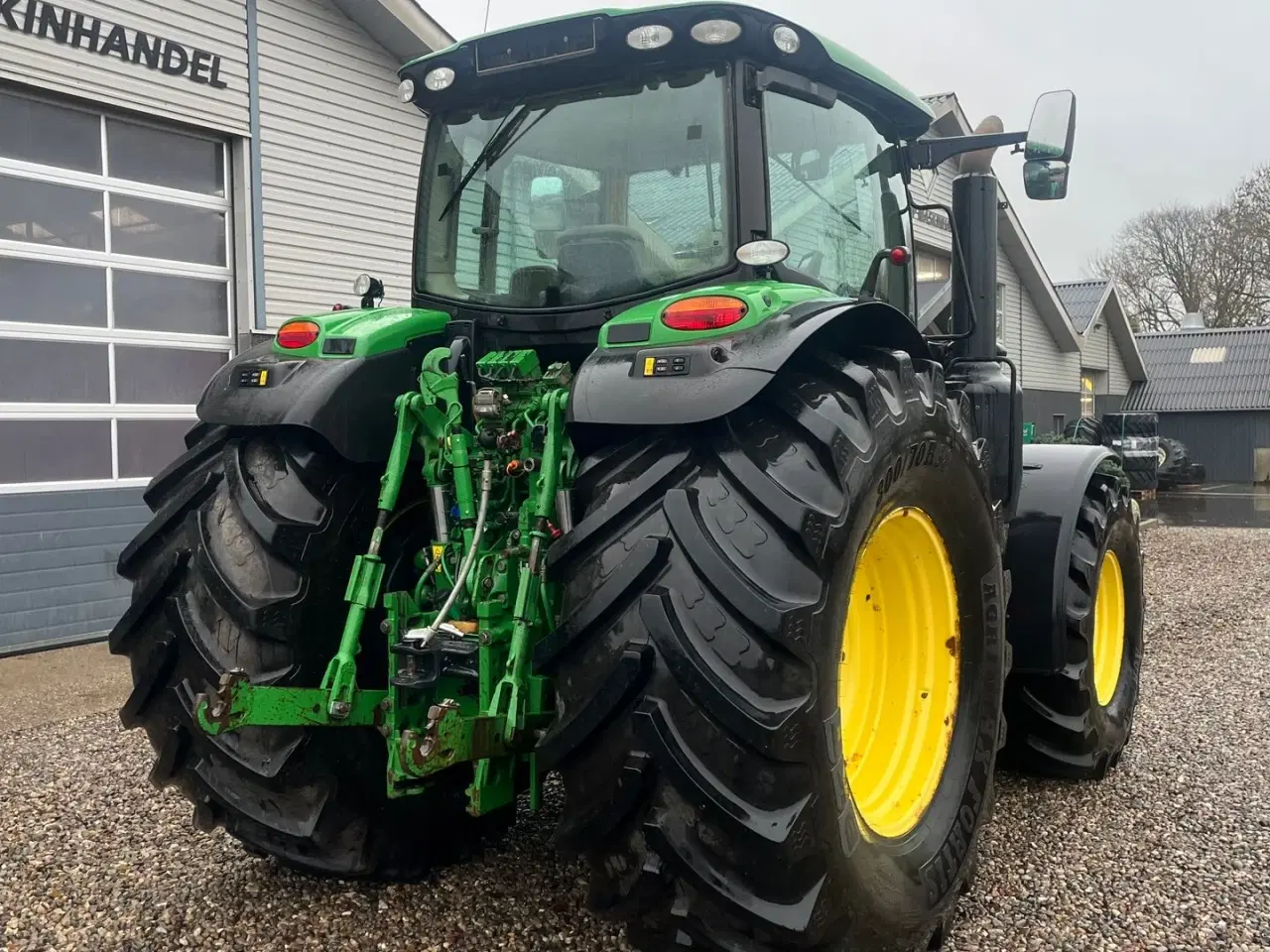 Billede 15 - John Deere 6215R Med frontlift 50KMT