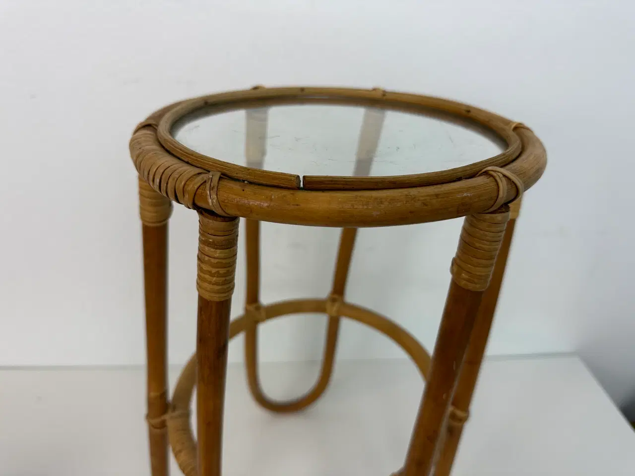Billede 3 - Lille sidebord / sofabord i bambus