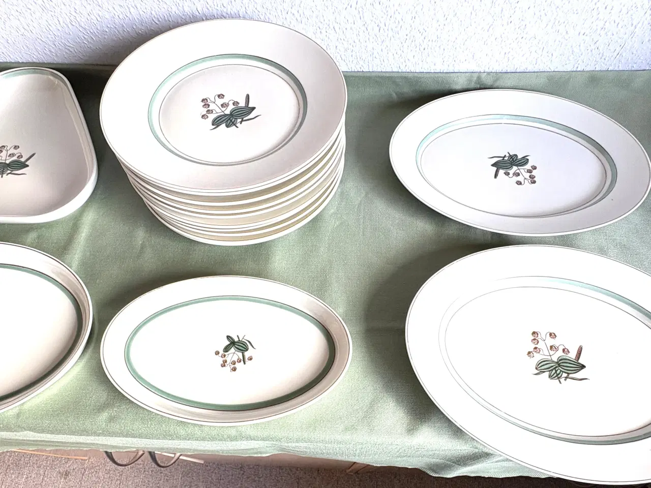 Billede 3 - Spisestel. Hjertegræs. Royal Copenhagen.