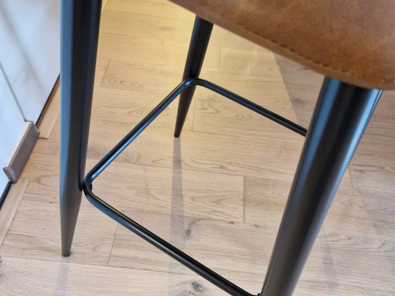 Billede 3 - 2 barstole / 2 Kitchen stools