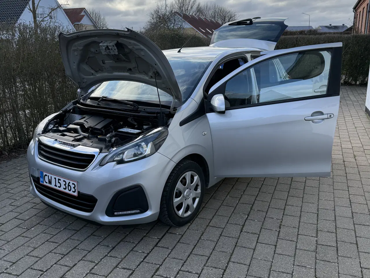 Billede 2 - Pegeout 108 E-VTI 5 dørs model active