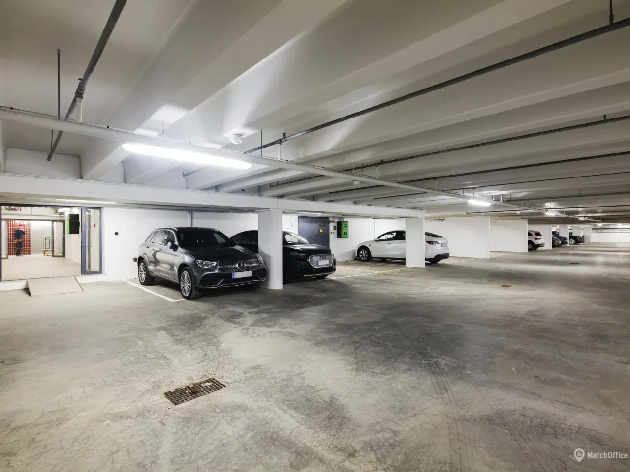 Billede 28 - Et kontorhus med udsigt lys og luft