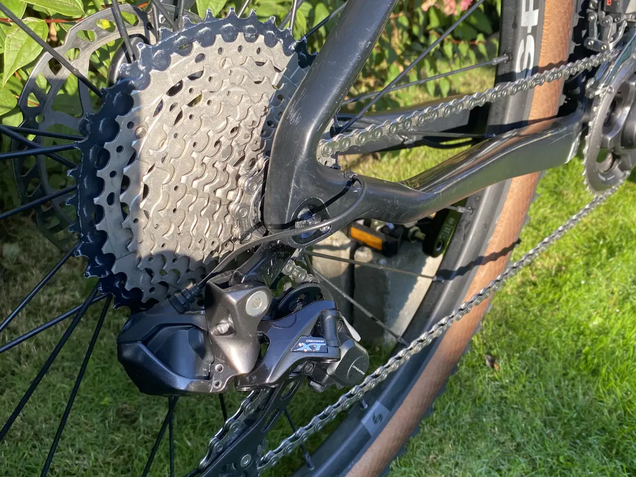 Billede 3 - Cube REACTION GTC ONE carbon´n´white XT Di2 2x11
