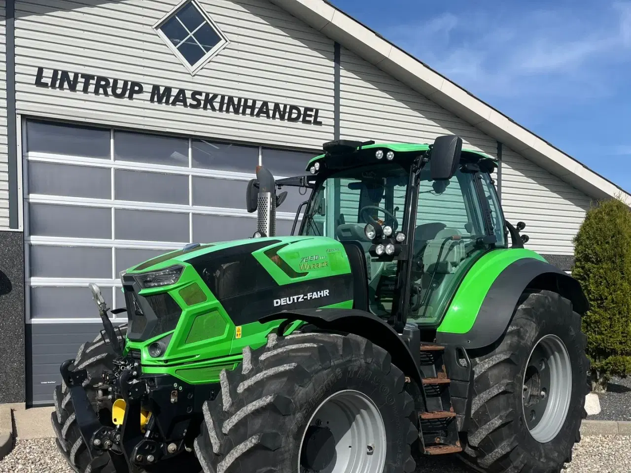 Billede 2 - Deutz-Fahr Agrotron 7250 ttv Med frontlift og frontPTO