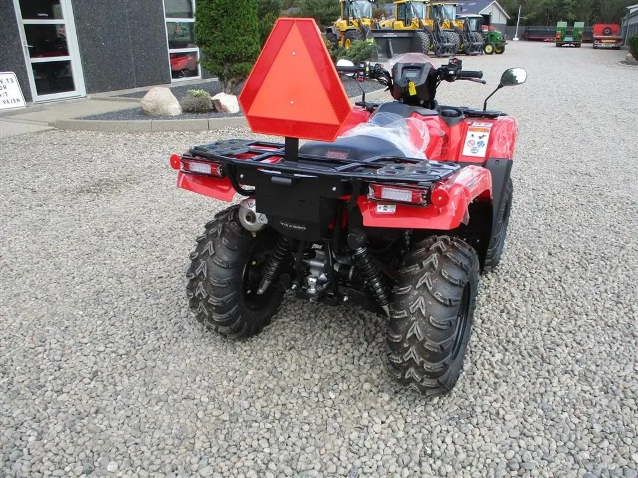 Billede 20 - Honda TRX 520 FA Traktor. STORT LAGER AF HONDA ATV. Vi hjælper gerne med at levere den til dig, og bytter gerne. KØB-SALG-BYTTE se mere på www.limas.dk