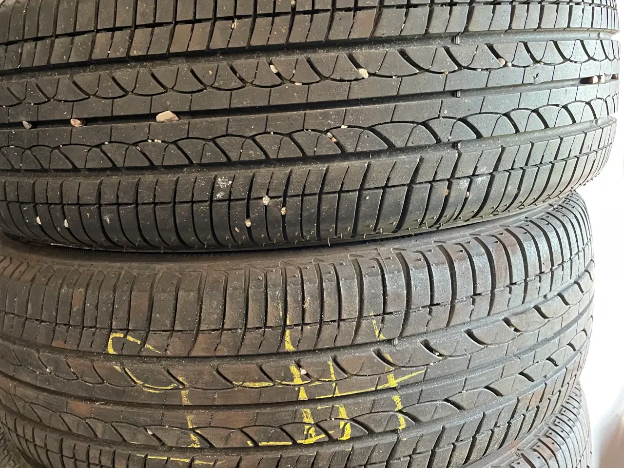 Billede 2 - Bridgestone sommerdæk 175/65-14