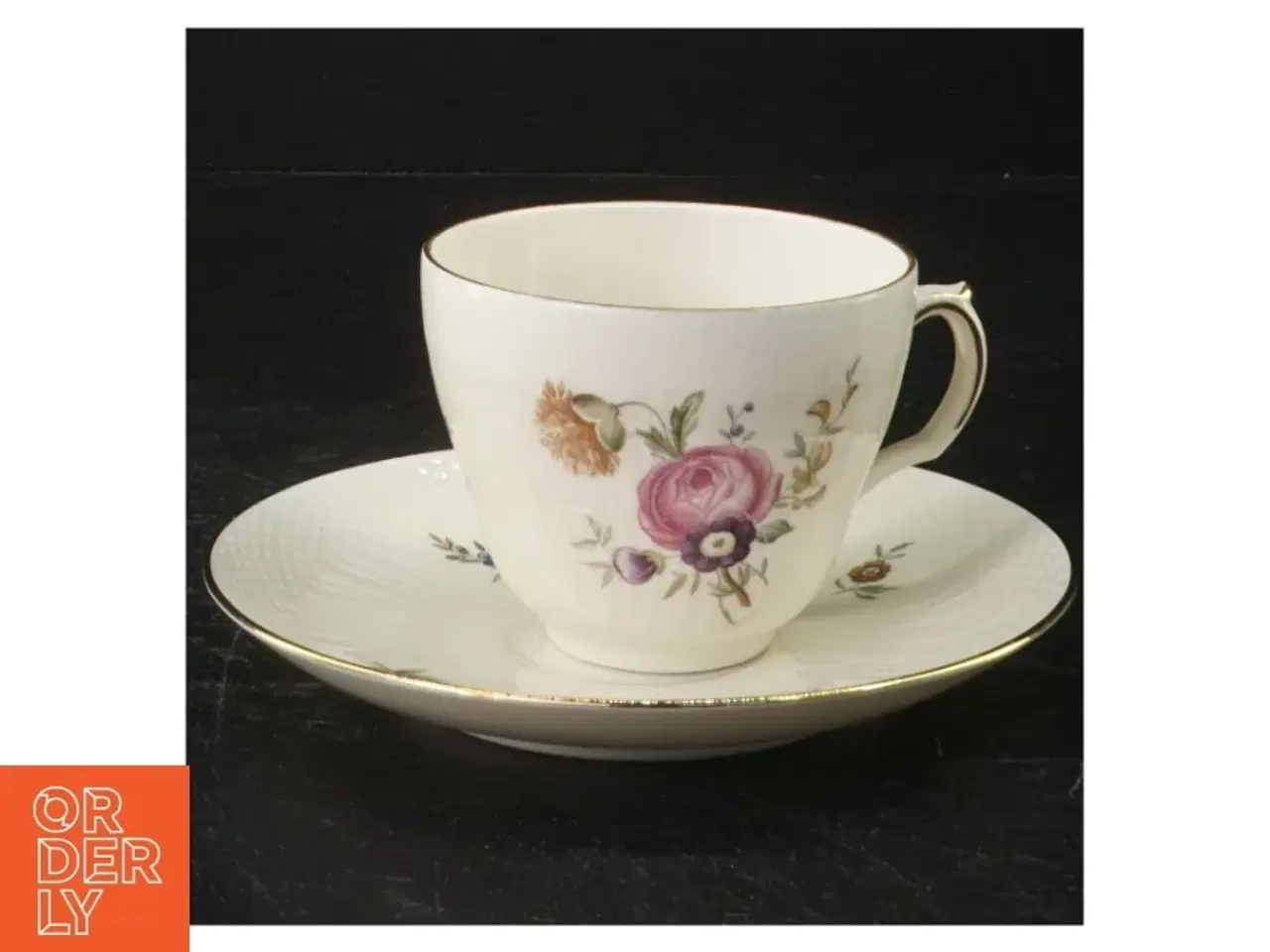 Billede 3 - Porcelænskopper med underkopper fra Royal Copenhagen