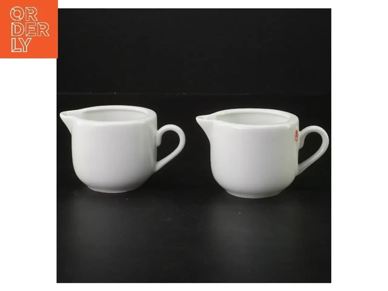 Billede 1 - Sæt af to flødekander (str. 6 cm) fra Aida