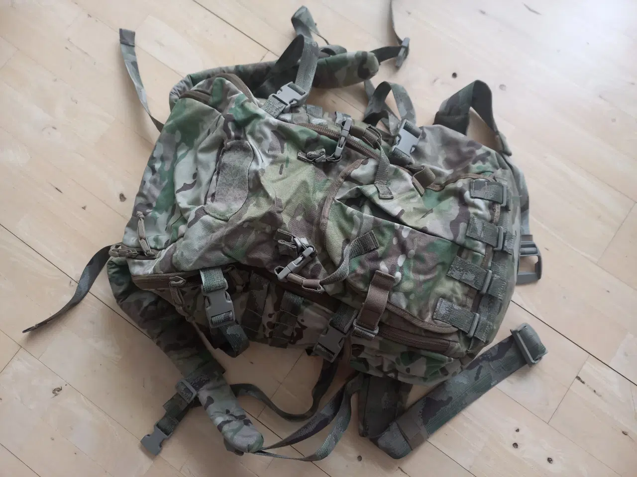 Billede 1 - Rygsæk 35-40 L - Karrimor - MTS – som ny