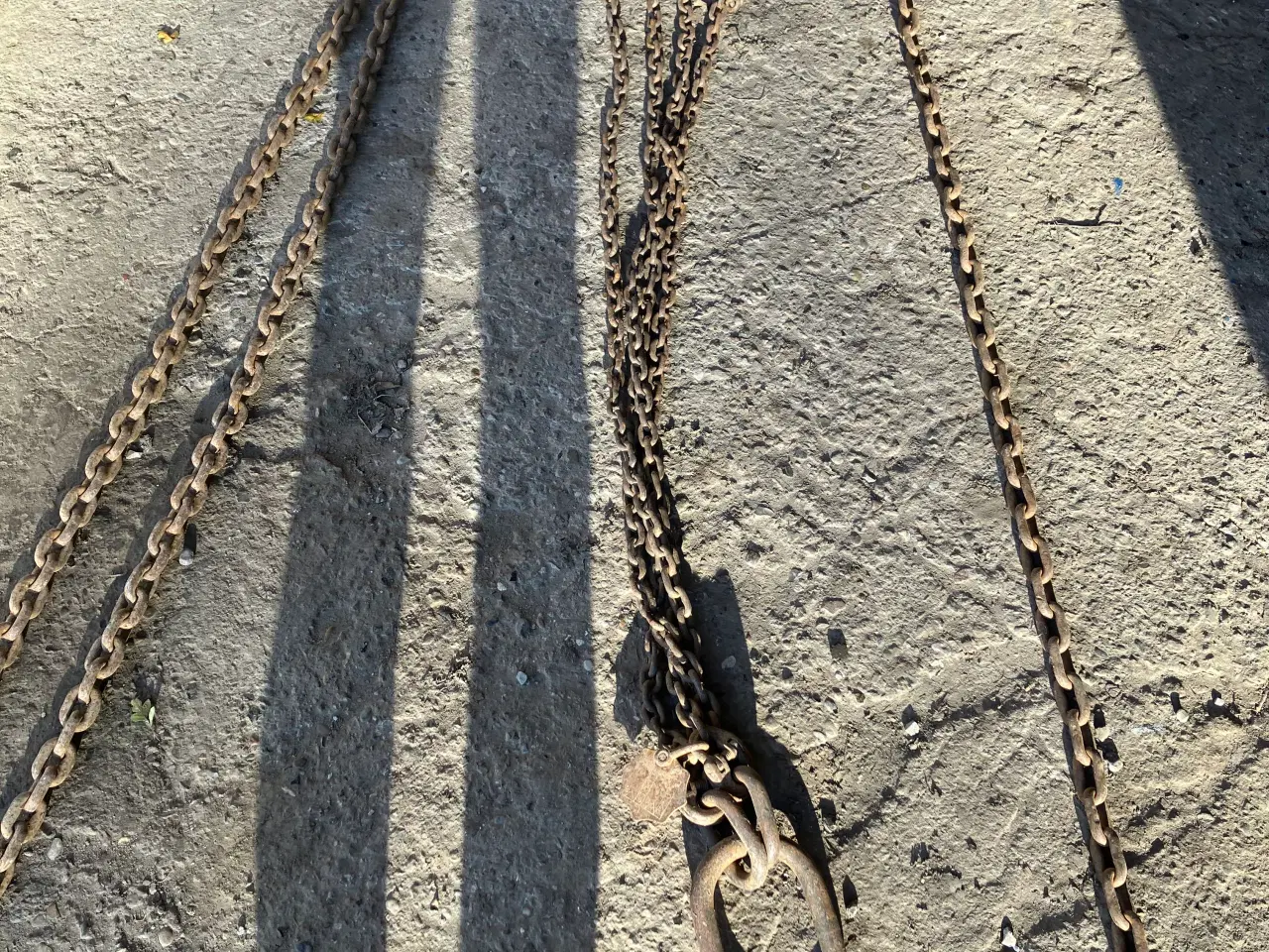 Billede 1 - Trækkæder jern i forskellige længder 8 mm og 10mm