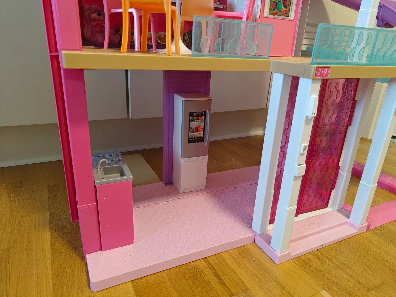 Billede 5 - Barbie Dream House tre-etagers hus med møbler