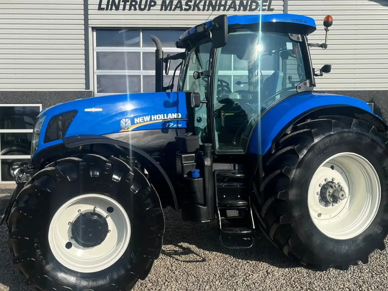 Billede 1 - New Holland T7.270 AutoCommand med frontlift