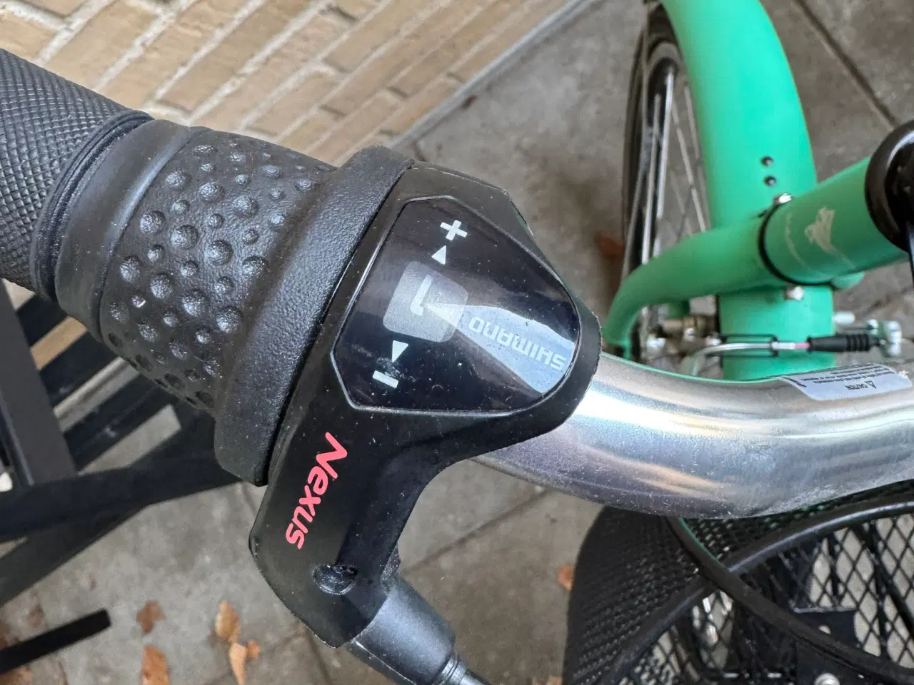 Billede 1 - Flot pigecykel 24 tommer. 