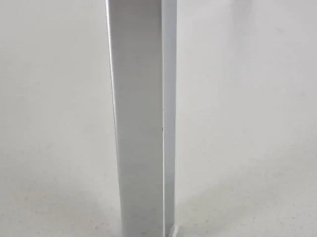 Billede 6 - Pedrali glasbord med krom understel, 120x69 cm.
