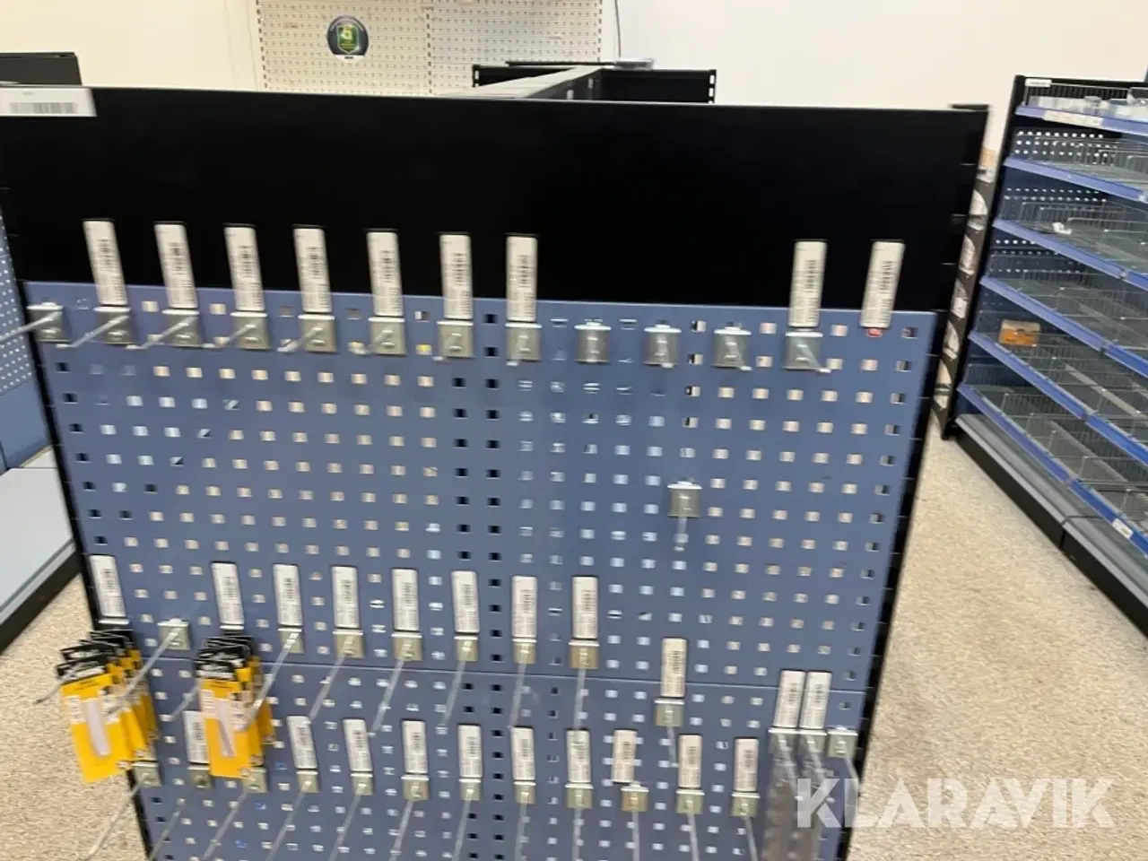 Billede 8 - Værksteds/butik inventar