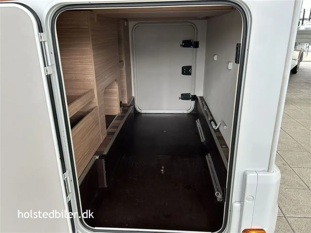 Billede 22 - 2023 - Weinsberg Pepper Edition MEG 640 Mercedes   Aut - adaptiv fartpilot - 170 HK.