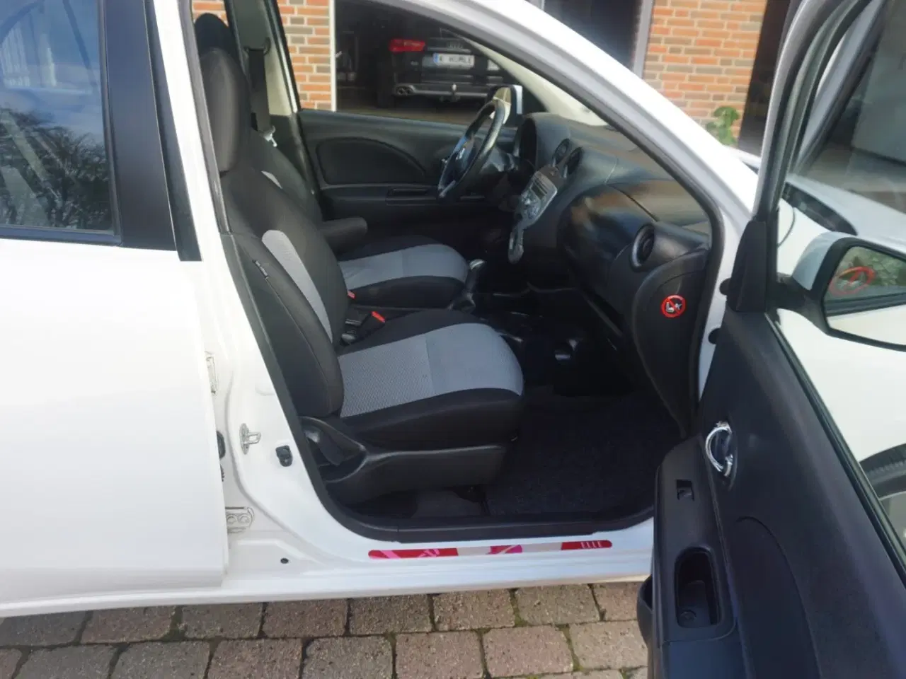 Billede 4 - Nissan Micra 1,2 Dig-S 98 Tekna
