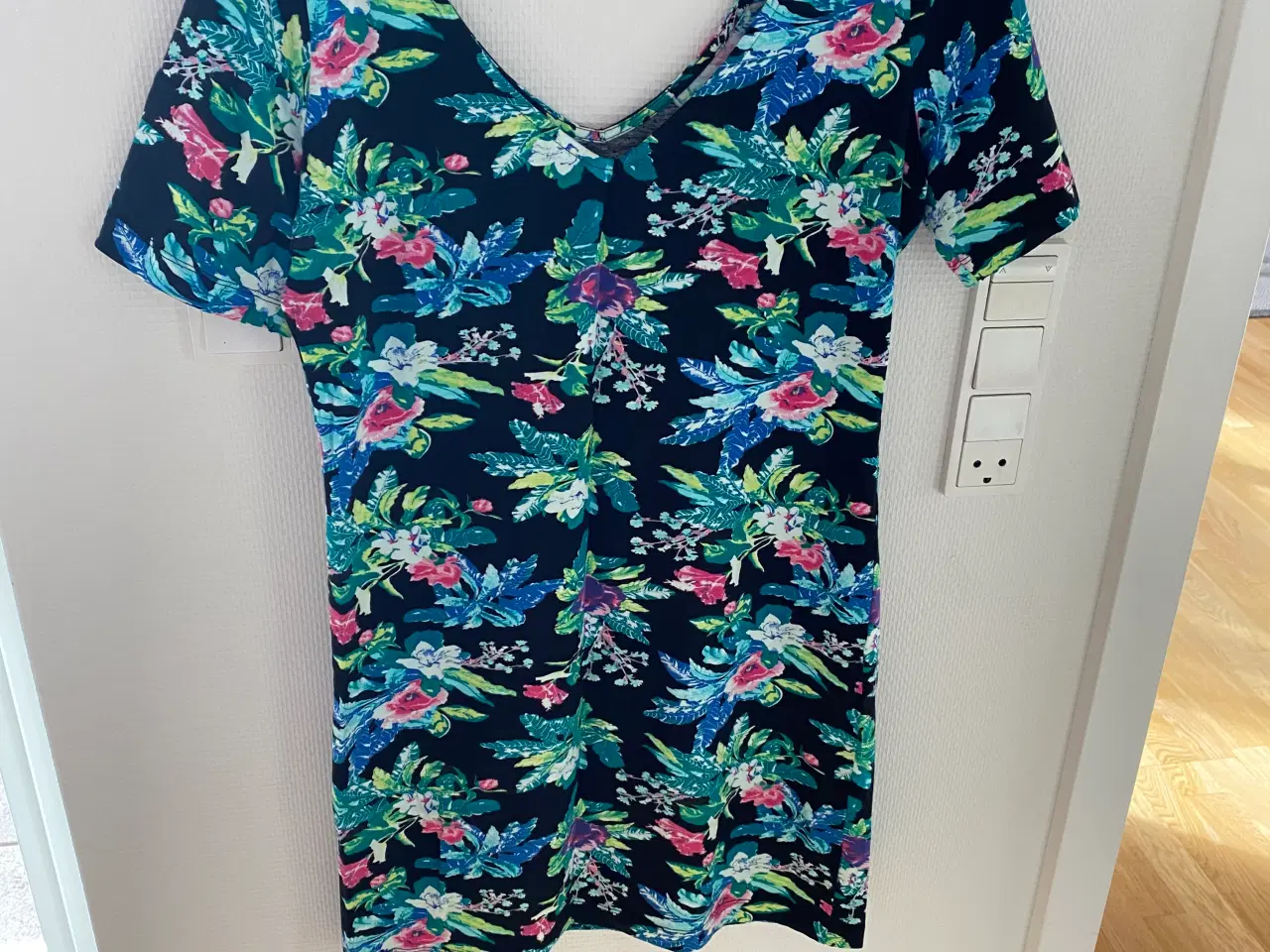 Billede 12 - Diverse kjoler str. M