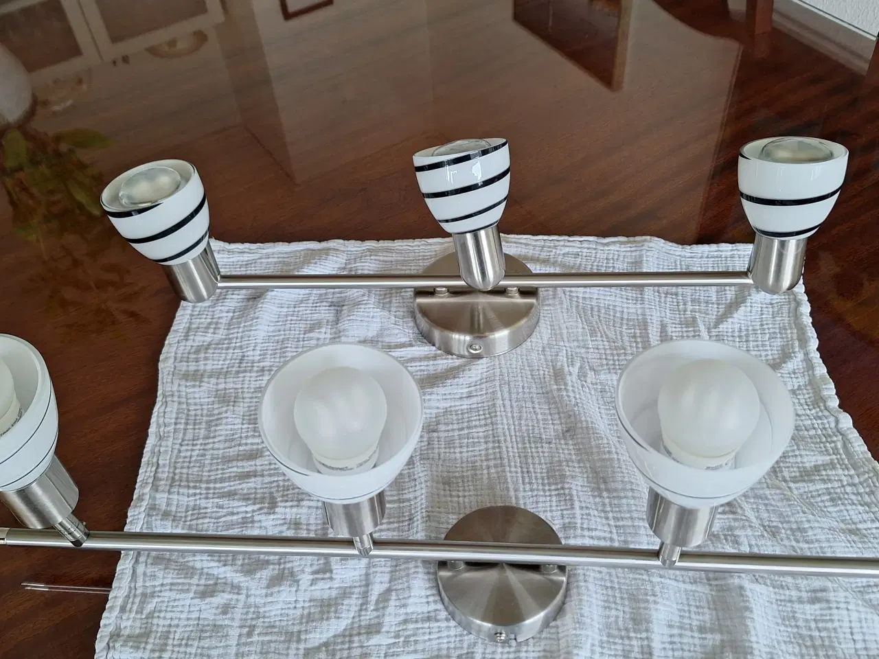 Billede 1 - 2 Loftlamper med 4 og 3 hvide glasskærme.