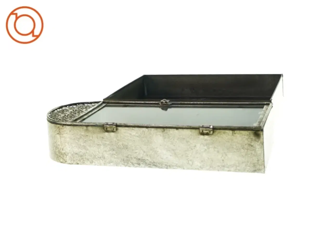 Billede 3 - Dekorativt lille skab med glaslåge samt bakke (fra H&M) (str. 37 x 16 og 31 x 26cm)