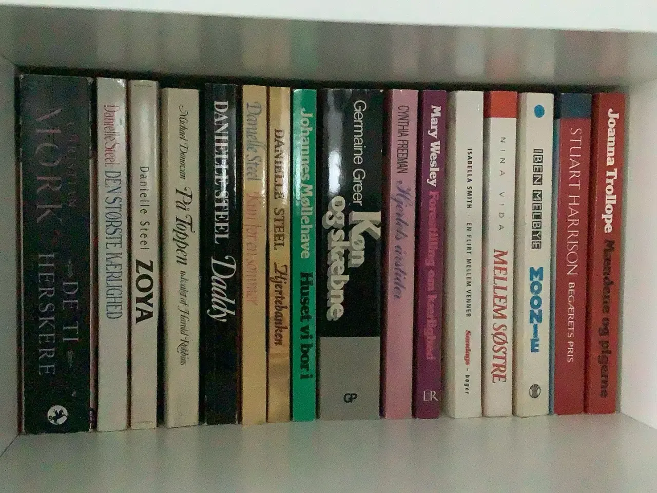 Billede 3 - Bøger kr. 5,00 pr. Stk.