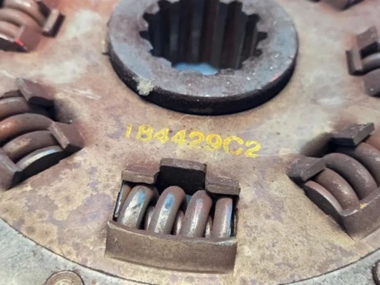 Billede 12 - Cummins 6TAA-8304 Koblingsskive 184429C2