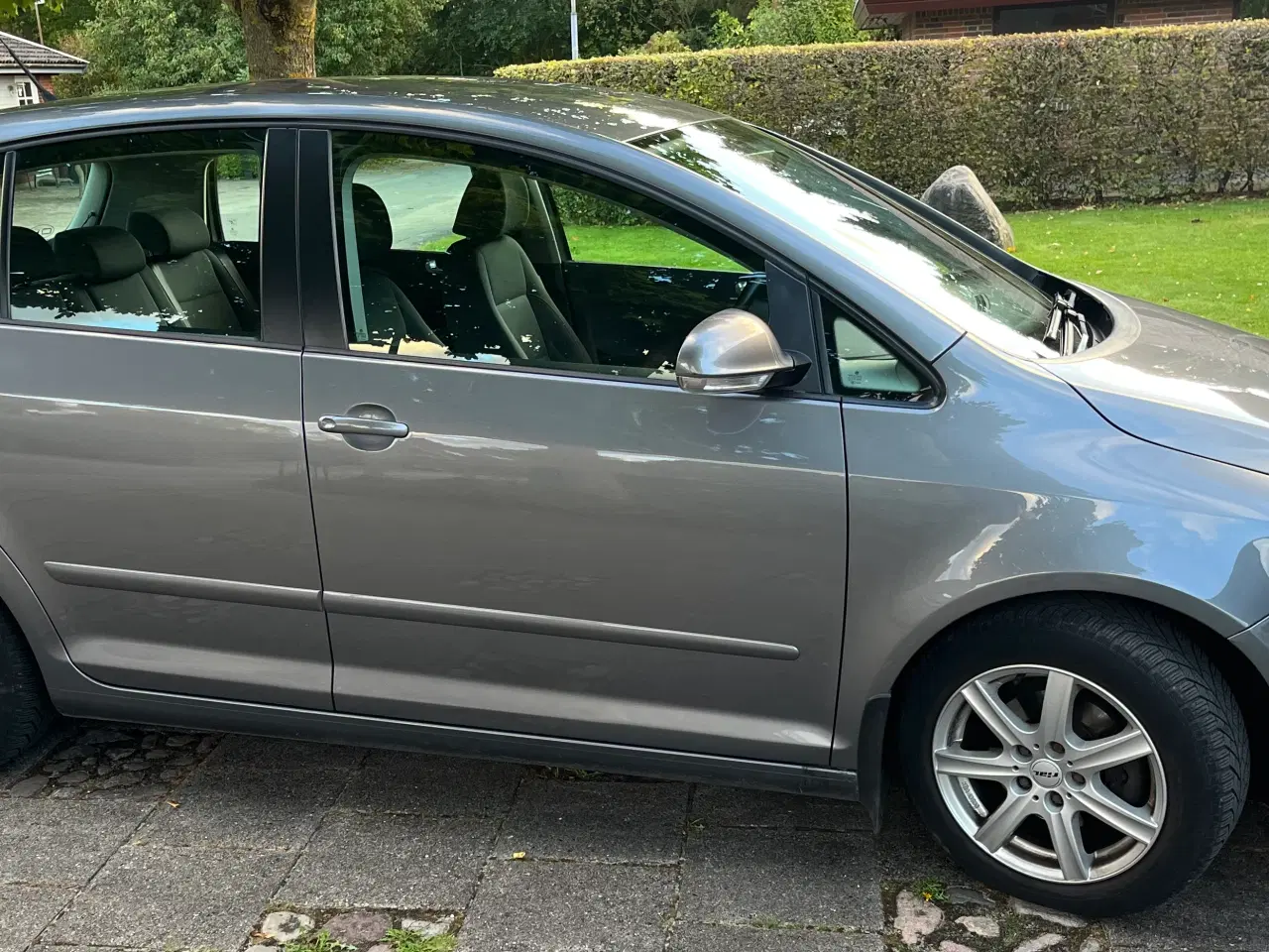 Billede 2 - VW Golf Plus, 1,6 Sportline, Benzin, 2008