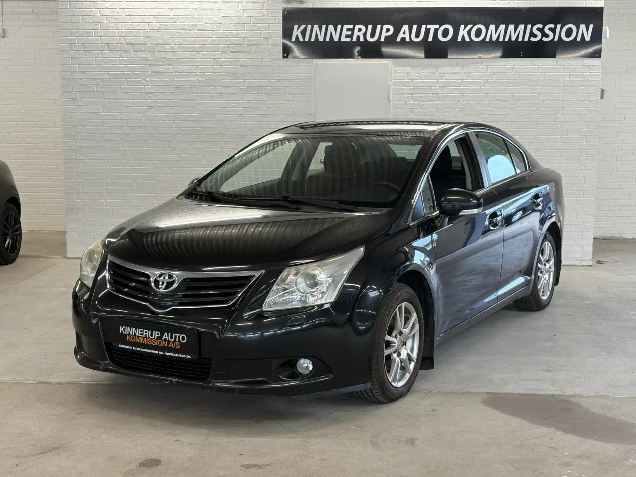 Billede 1 - Toyota Avensis 1,6 VVT-I T1 132HK 6g