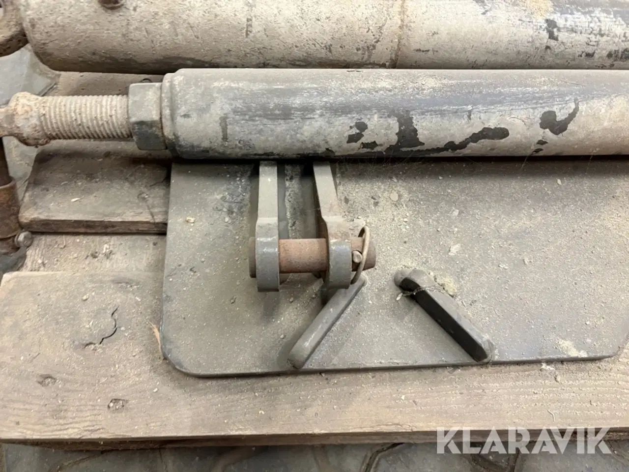 Billede 7 - Frontophæng sneplov til Volvo FM12