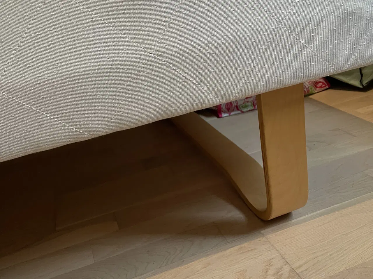 Billede 3 - Seng med topmadras sælges