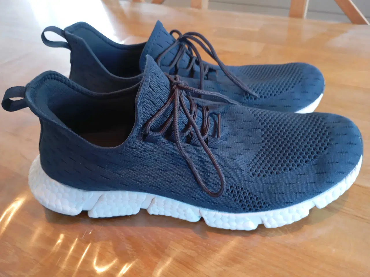 Billede 1 - Fritidssko / tennissko / sneakers 