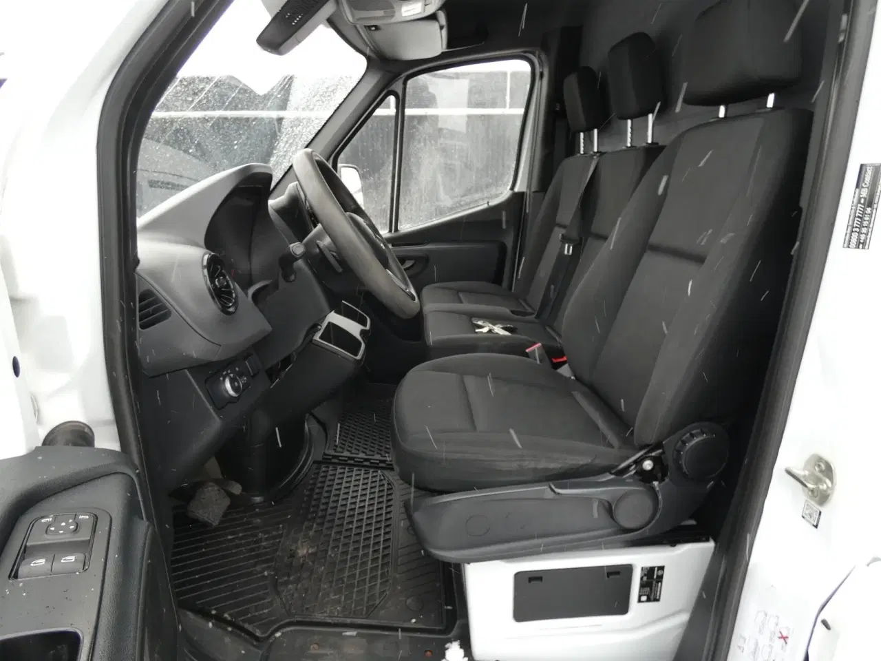 Billede 10 - Mercedes-Benz Sprinter 314 2,1 CDI Alu.kasse m./lift 9G-Tronic 143HK Ladv./Chas. Aut.