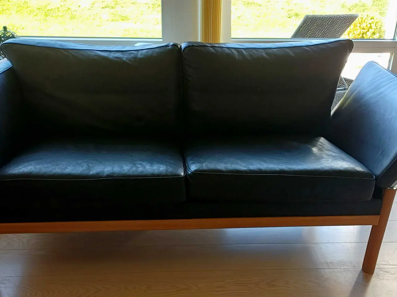 Billede 5 - Lædersofaer med armlæn der kan lægges ned