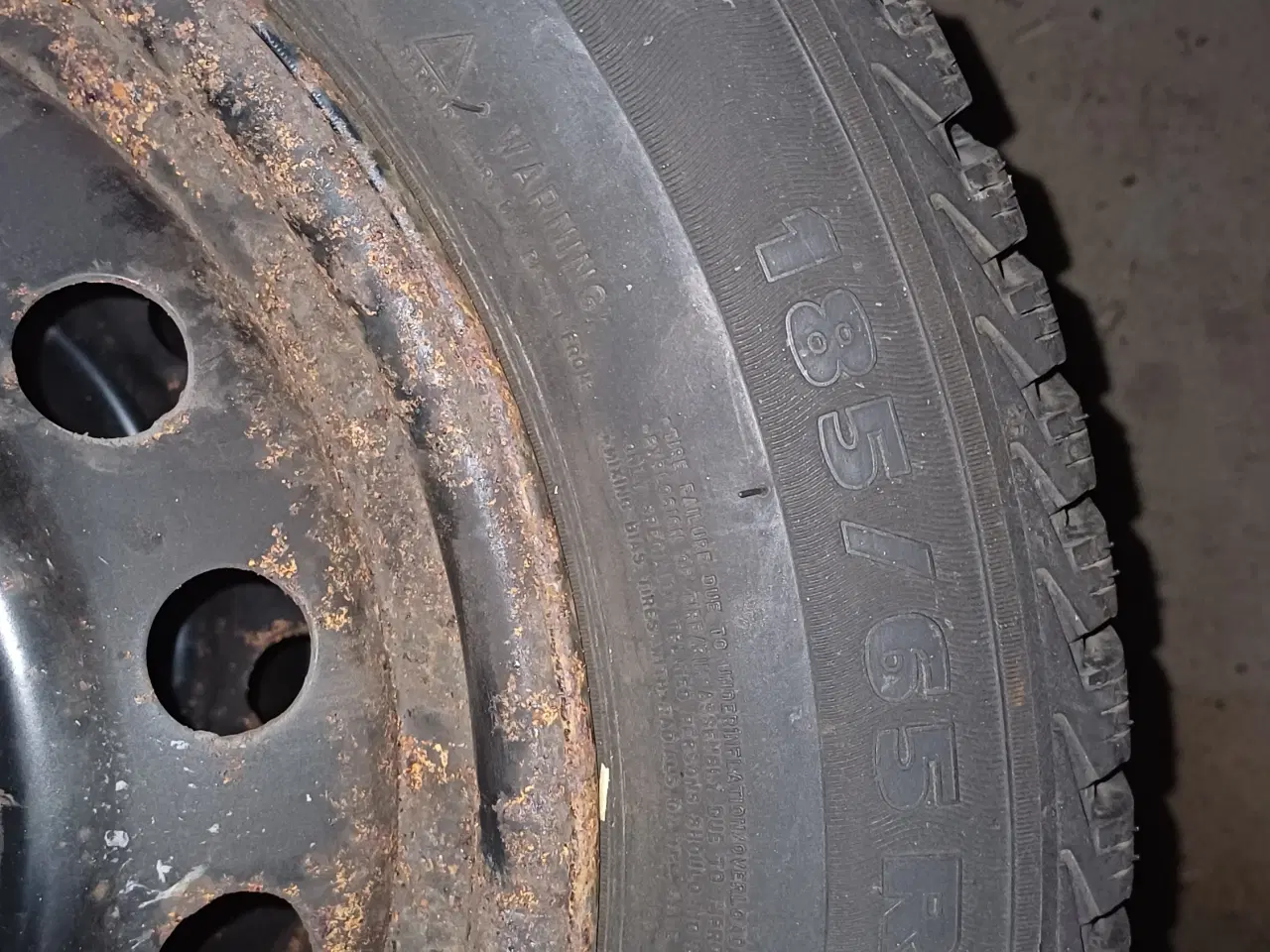 Billede 1 - Vinterdæk 185/65 R 15